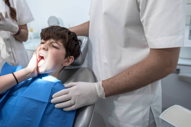 Best Emergency Root Canal Treatment in Brooktrails, CA